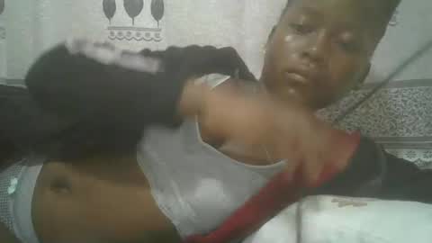 Snapshot of pretty_abella chatting on 02/20/25, 05:12 abella online show from 02/20/25, 05:12