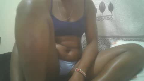 Snapshot of pretty_abella chatting on 02/21/25, 09:56 abella online show from 02/21/25, 09:56