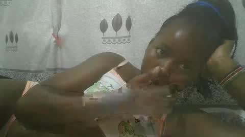 Snapshot of pretty_abella chatting on 02/22/25, 06:30 abella online show from 02/22/25, 06:30