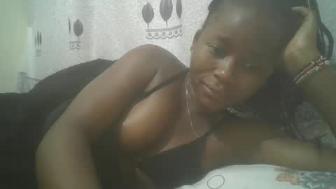 Snapshot of pretty_abella chatting on 02/28/25, 10:17 abella online show from 02/28/25, 10:17