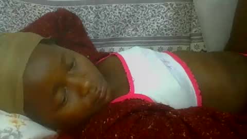 Snapshot of pretty_abella chatting on 09/29/25, 11:42 abella online show from 09/29/25, 11:42