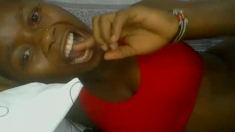 Snapshot of pretty_abella chatting on 10/13/25, 09:37 abella online show from 10/13/25, 09:37