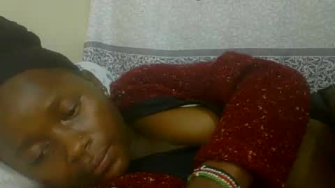 Snapshot of pretty_abella chatting on 10/27/25, 08:24 abella online show from 10/27/25, 08:24