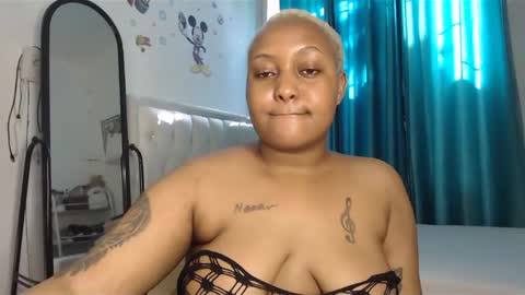 Annah online show from 02/10/25, 01:22