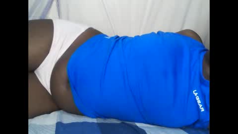 Snapshot of pretty_ass07 chatting on 03/21/26, 05:05 pretty_ass07 online show from 03/21/26, 05:05