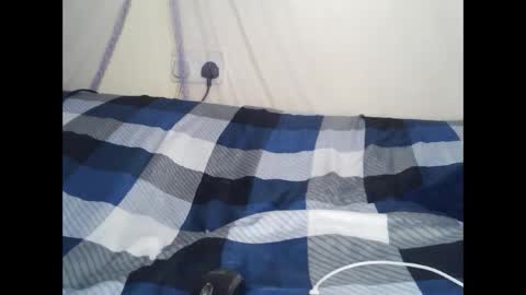 Snapshot of pretty_ass07 chatting on 04/14/26, 05:52 pretty_ass07 online show from 04/14/26, 05:52