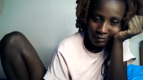 Snapshot of pretty_ass07 chatting on 07/11/26, 04:32 pretty_ass07 online show from 07/11/26, 04:32