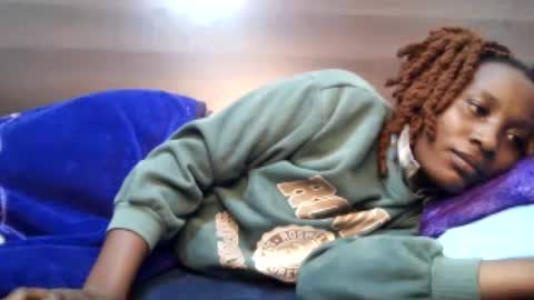 Snapshot of pretty_ass07 chatting on 07/18/26, 06:06 pretty_ass07 online show from 07/18/26, 06:06