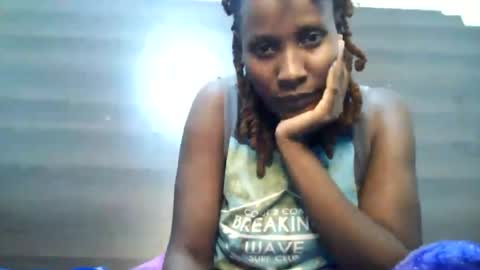 Snapshot of pretty_ass07 chatting on 07/19/26, 08:18 pretty_ass07 online show from 07/19/26, 08:18
