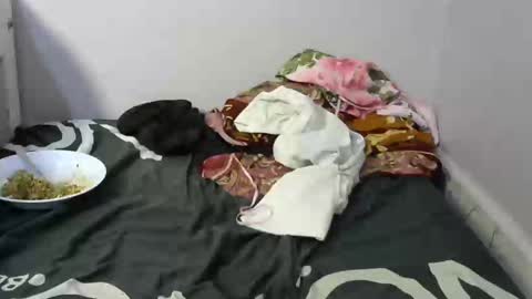 Snapshot of pretty_barbz chatting on 03/09/25, 07:48 pretty_barbz online show from 03/09/25, 07:48