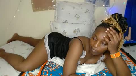 Snapshot of pretty_beiby26742079010 chatting on 03/17/26, 01:43 pretty beiby online show from 03/17/26, 01:43