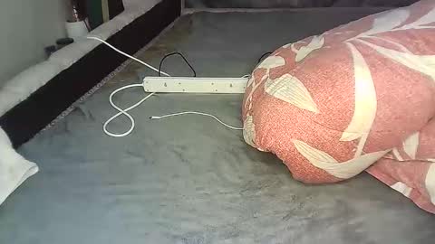 chichi online show from 12/09/24, 03:40