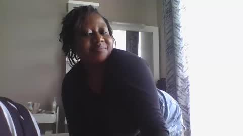 chichi online show from 03/02/25, 12:54