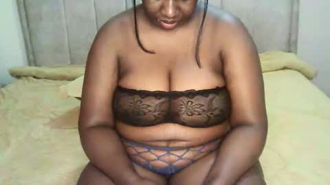 chichi online show from 09/28/25, 02:06