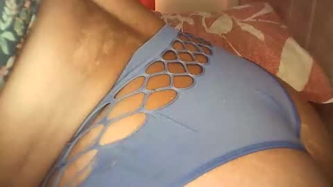 chichi online show from 10/17/25, 05:32