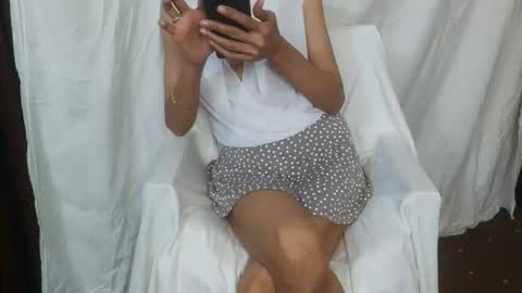 pretty_cat1 online show from 10/04/25, 08:18