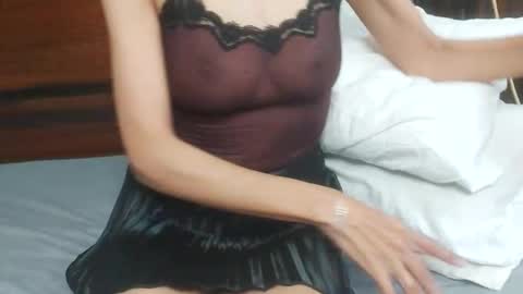 pretty_cat1 online show from 10/10/25, 08:52