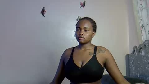 Snapshot of pretty_daina3 chatting on 04/16/26, 10:27 pretty_daina3 online show from 04/16/26, 10:27