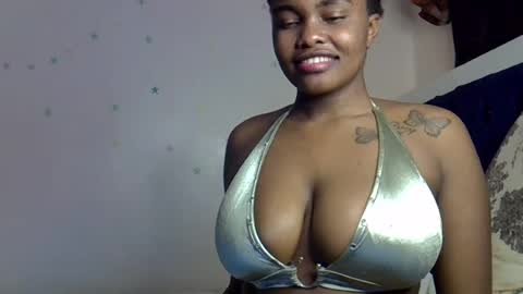 Snapshot of pretty_daina3 chatting on 06/19/26, 09:29 pretty_daina3 online show from 06/19/26, 09:29