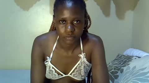 pretty_daniella online show from 03/08/25, 04:50