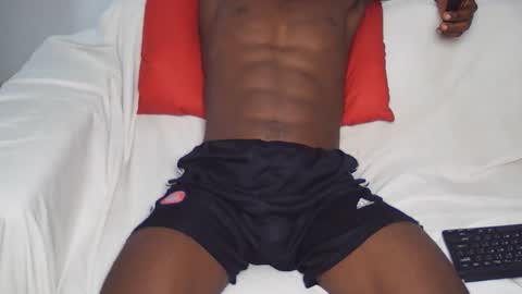 Snapshot of pretty_dollx01 chatting on 04/04/26, 10:24 Pretty dollx01 online show from 04/04/26, 10:24