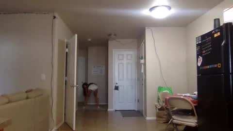 Snapshot of pretty_girl828687 chatting on 10/20/25, 07:36 pretty_girl828687 online show from 10/20/25, 07:36