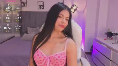 Snapshot of pretty_johnson_ chatting on 07/05/26, 03:02 pretty online show from 07/05/26, 03:02