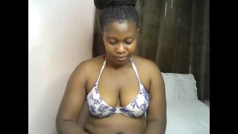 Snapshot of pretty_kylah chatting on 05/12/26, 12:08 pretty_kylah online show from 05/12/26, 12:08