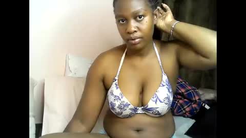 Snapshot of pretty_kylah chatting on 05/26/26, 01:12 pretty_kylah online show from 05/26/26, 01:12
