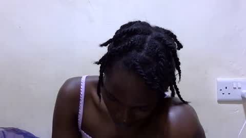 pretty_leila1 online show from 02/27/26, 08:58