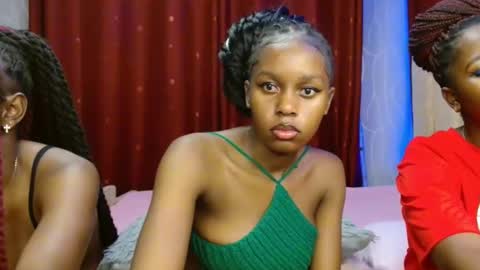 Pretty online show from 02/28/26, 05:36