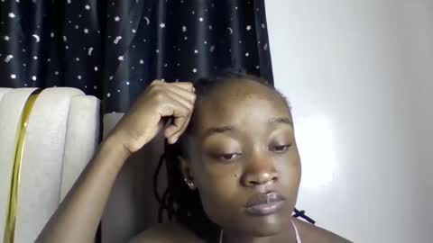 pretty luv1 online show from 05/07/26, 09:14