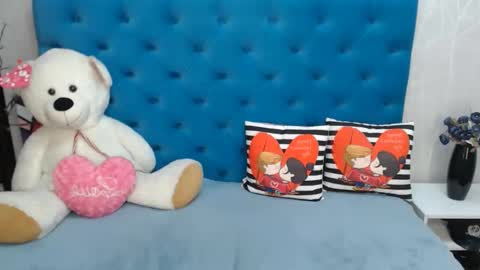 Snapshot of pretty_malika chatting on 02/22/25, 06:17 pretty_malika online show from 02/22/25, 06:17