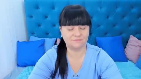 Snapshot of pretty_malika chatting on 09/29/25, 02:49 pretty_malika online show from 09/29/25, 02:49