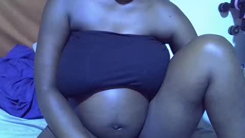 Snapshot of pretty_mary6 chatting on 04/21/26, 03:17 pretty_mary6 online show from 04/21/26, 03:17