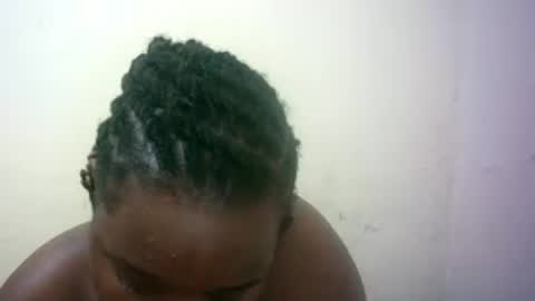 Snapshot of pretty_milan chatting on 06/13/26, 12:58 pretty_milan online show from 06/13/26, 12:58