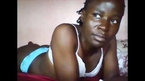 Snapshot of pretty_mine chatting on 01/22/25, 12:49 pretty time online show from 01/22/25, 12:49