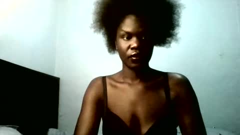 Snapshot of pretty_naya chatting on 04/21/26, 07:28 naya online show from 04/21/26, 07:28