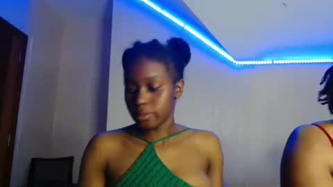 Snapshot of pretty_nyra chatting on 05/02/26, 07:30 Nyra online show from 05/02/26, 07:30