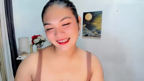 Snapshot of pretty_percy chatting on 03/08/26, 05:28 hi im percy online show from 03/08/26, 05:28