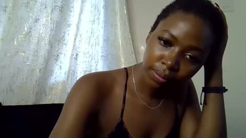 Snapshot of pretty_petite24 chatting on 05/15/26, 09:49 pretty_petite24 online show from 05/15/26, 09:49