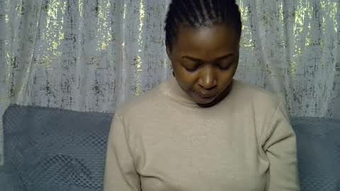 Snapshot of pretty_petite24 chatting on 07/13/26, 09:17 pretty_petite24 online show from 07/13/26, 09:17