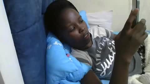 pretty_petite_ebony online show from 04/09/26, 06:13