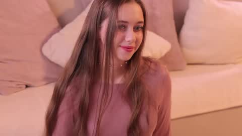 Snapshot of pretty_princess_elina chatting on 04/17/26, 09:56 Elina online show from 04/17/26, 09:56
