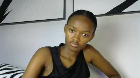 Snapshot of pretty_queennie chatting on 04/13/26, 05:29 Pretty doll online show from 04/13/26, 05:29