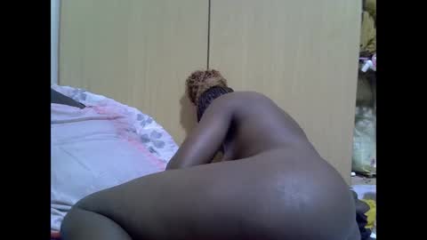 pretty_shalley online show from 09/19/25, 08:09