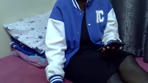 Snapshot of pretty_sheanna chatting on 11/02/25, 02:47 pretty_sheanna online show from 11/02/25, 02:47