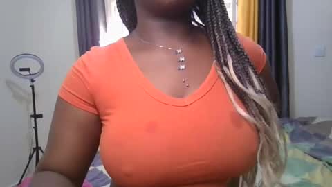 pretty_shila online show from 01/11/26, 02:55