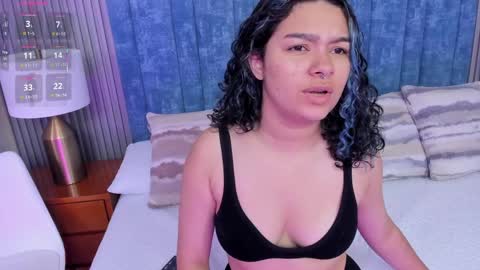 Daisy Flower online show from 03/30/26, 02:12