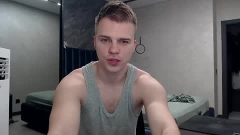 Justin online show from 07/12/26, 08:00